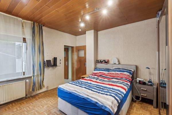 backbone_515802-B_042_HD