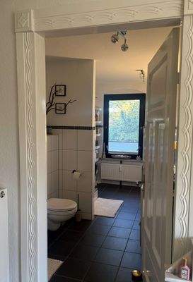 Wohnung OG - Bad Ansicht 1