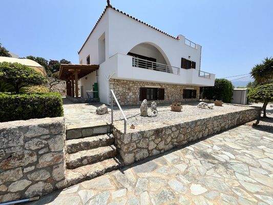 Deatched House For Sale In Plaka image00032.jpg