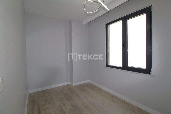 Ready-to-Move Apartments Near the Metro in Eyüpsultan Istanbul