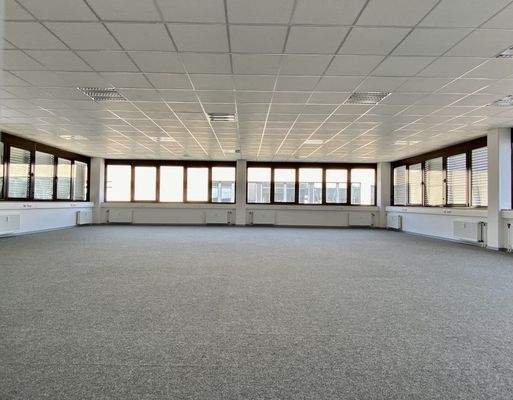 B&#252;ro mitte mit WC / B&#252;ro I