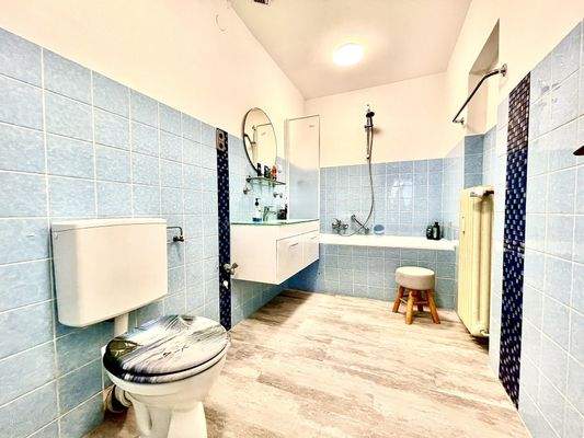 Badezimmer Untergeschoss