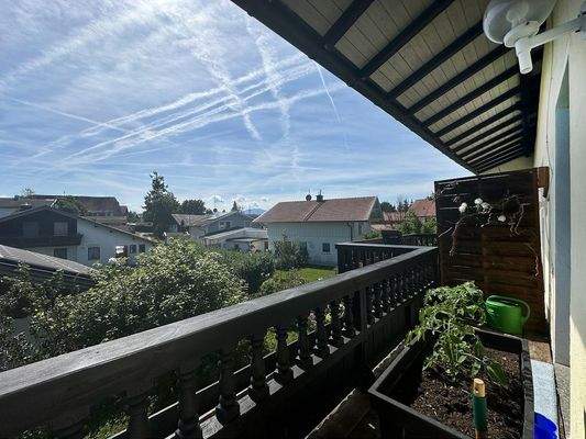 Südo-Ost Balkon mit Bergblick