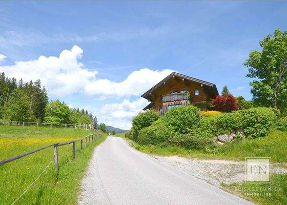 Außenansicht Sommerimpression