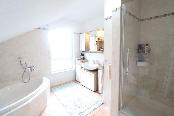 Hauptbad Dachgeschoss