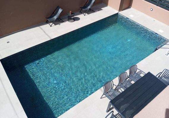 Kreta, Ligides: Großes modernes Haus in der Nähe des Agia-Sees zu verkaufen