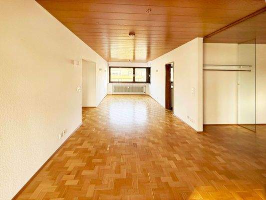 Essbereich & Garderobe