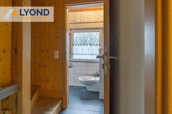 Zugang Dachgeschoss / Zugang Gäste WC Obergeschoss