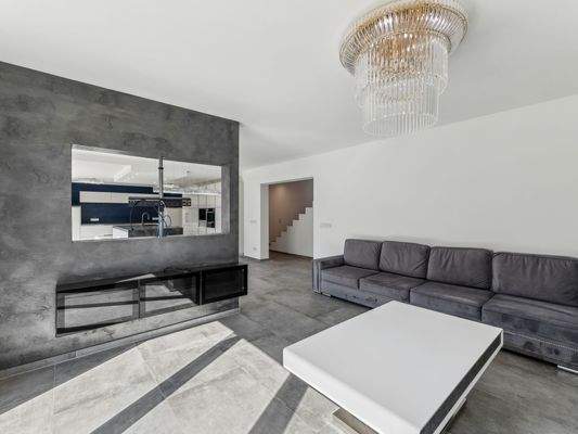 Wohnzimmer 360 Grad TV Wand UG