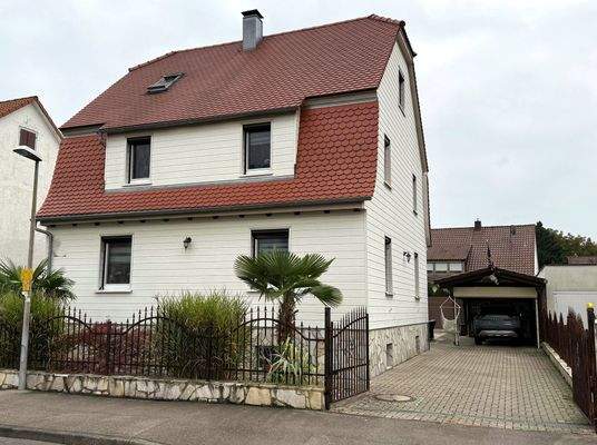 Hausansicht von Straße 