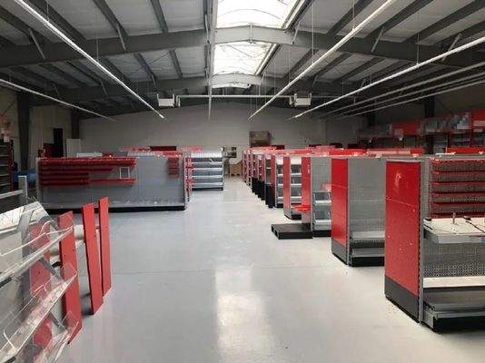 Verkaufsraum Aktuell Leer