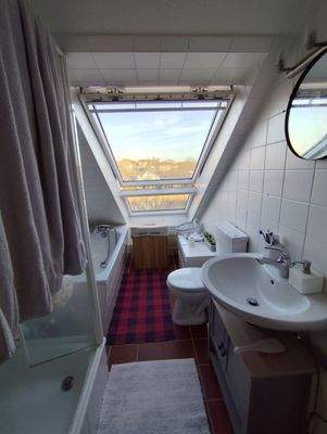 Badezimmer -  Lütt Immobilien Kiel