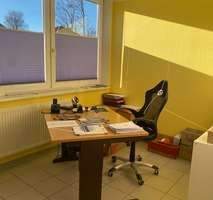 Büro OG.jpg