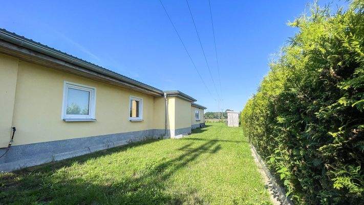 Rückansicht vom Nebengelass