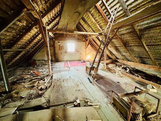 Dachboden (Haupthaus)