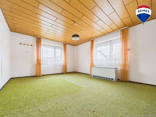 REMAX Immobilien DeLux Einfamilienhau Zimmer Blieskastel Mark Borowicz