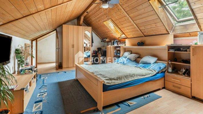 1. OG Elternschlafzimmer 2