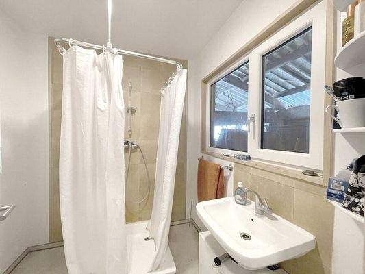 Schönes Badezimmer im Haupthaus