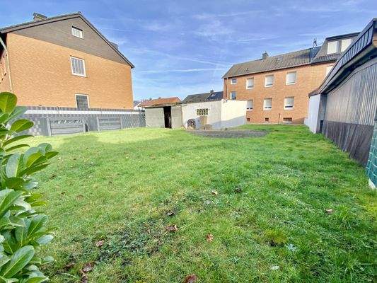 eingefriedeter Garten