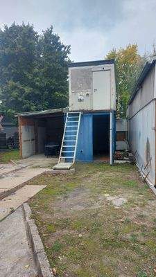 Carport, Lagercontainer+Büro Freifläche H.jpg