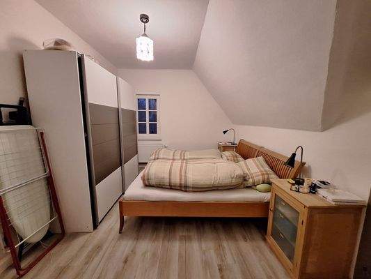Schlafzimmer OG.jpeg