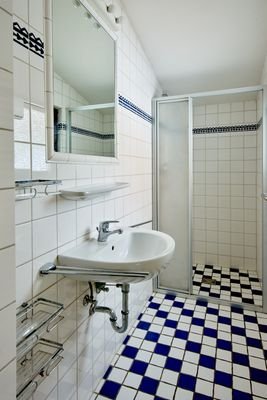 Badezimmer EG