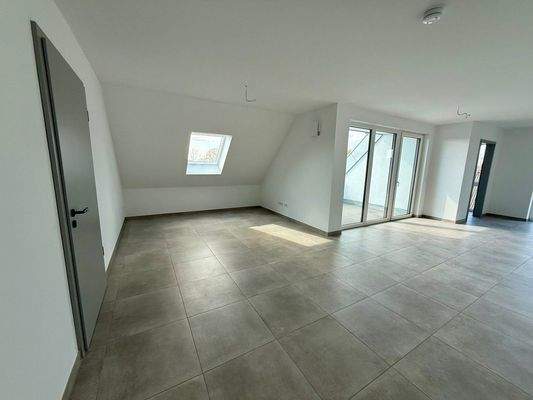 Ansicht 2 Wohn- und Esszimmer