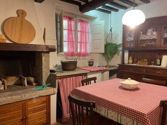 2a3f79b2-16ea-405f-b082-a61a16667ae4