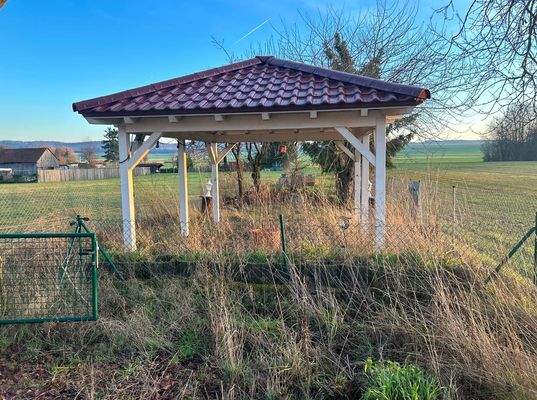 15 Pavillion im Garten.jpg