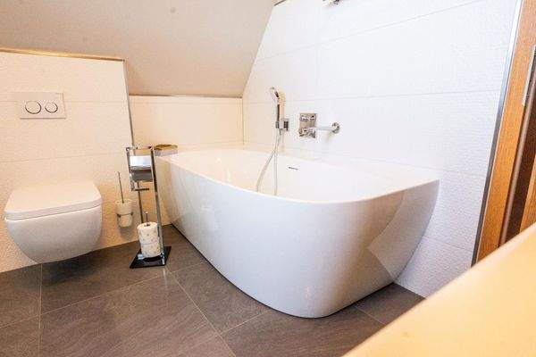 Bad im OG mit Fußbodenheizung