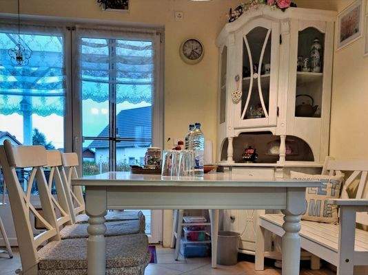 Gemütlicher Essbereich EG