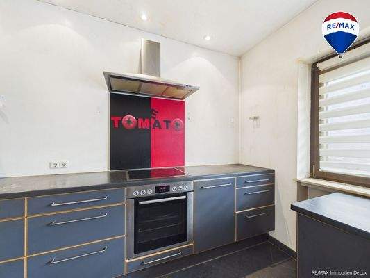 REMAX Immobilien DeLux Bungalow in Wadrill Küche