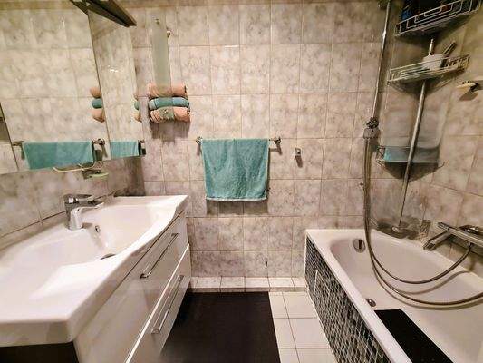 Badezimmer innenliegend