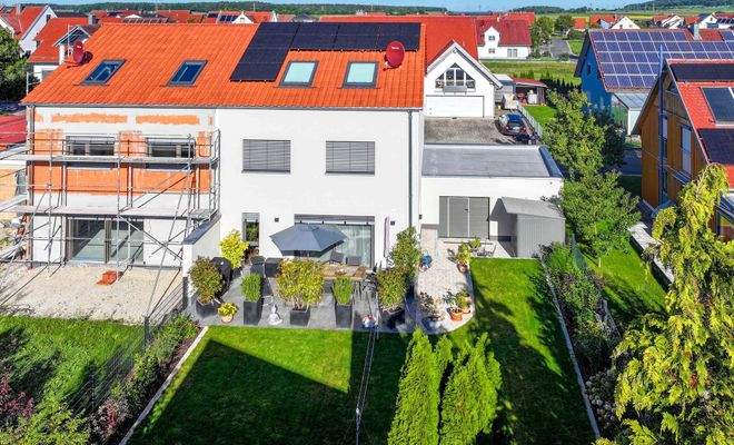 Bestandshaus bei Neumarkt 1