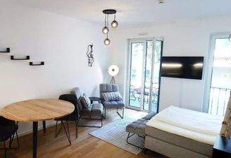 1 Wohn und Schlafbereich (5).jpg