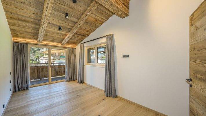 KITZIMMO-Luxuspenthouse sonniger Toplage mit Panorama-Ausblick - Immobilien Brixen.