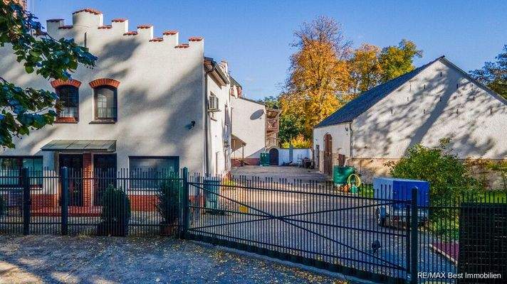 Außenansicht Nebengebäude