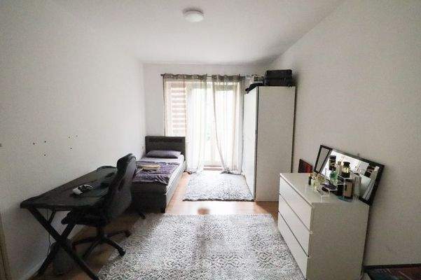 1. Obergeschoss - Wohnung 