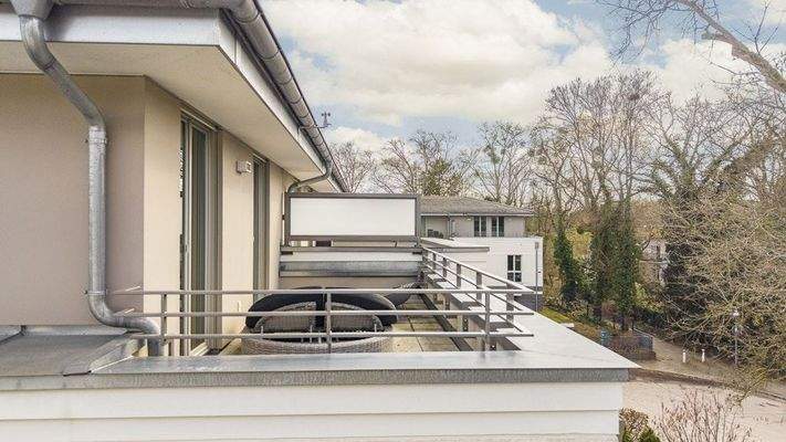 Blick auf die Dachterrasse