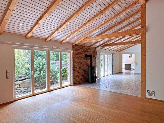 Großzügiger Wohn- Essbereich