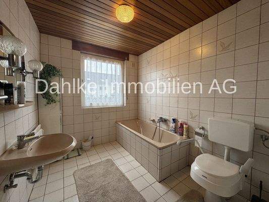 Badezimmer EG, Bild 1 