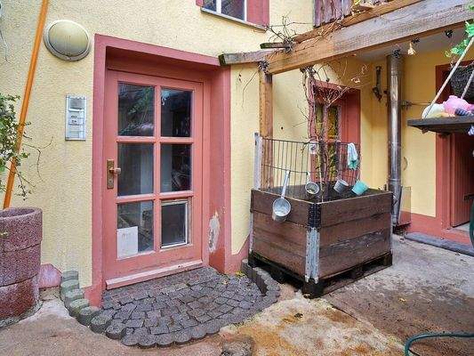 Rückwärtiger Hauseingang