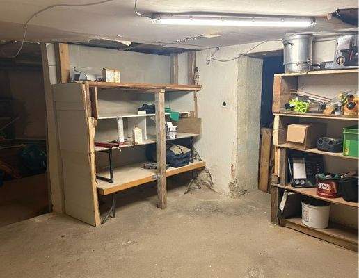 Eingangsbereich Keller