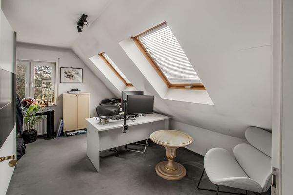 Schlafzimmer / Büro