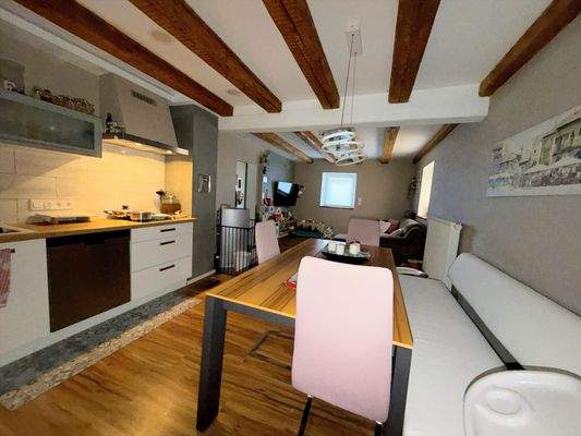 Wohnen/Essen/Küche EG Wohnung