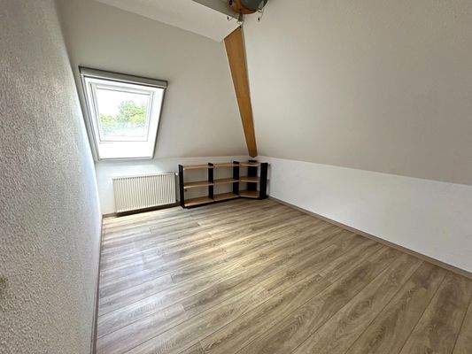 Kinderzimmer oben.jpg