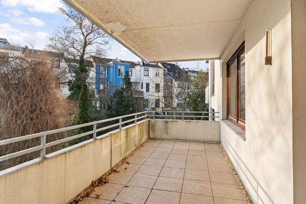 Balkon (10,88 m²) ... 