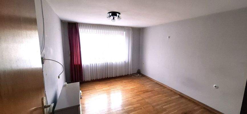 Haus 43_OG. Zimmer 1 