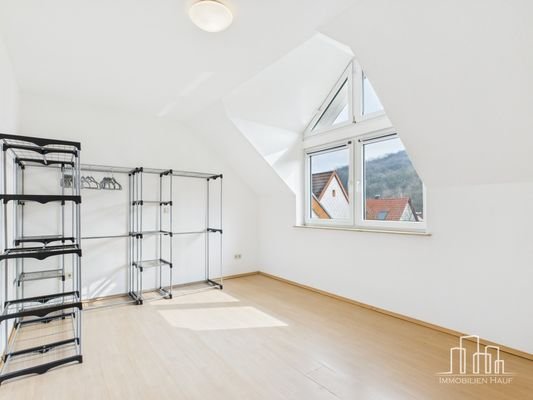 Schlafzimmer 3