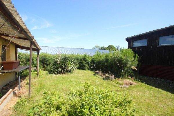 Ganz unterschiedliche Gartenbereiche ...